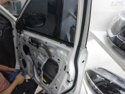 西寧精藝精汽車音響改裝 尼桑奇駿改裝德國彩虹汽車音響