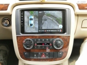 深圳老款奔驰R级R320R400R350改装安装大屏导航360全景行车记...