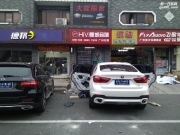广州专业汽车改装 广州宝马X6改装大能四门隔音