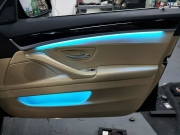 寶馬5系加裝360度全景8色氛圍燈