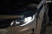【重慶新視點車燈】起亞k5到店升級  藍膜海拉套裝