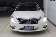 上海日產(chǎn)天籟改車燈改裝漢雷D2H氙氣大燈