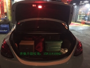 奔馳C級改裝電動(dòng)尾門后備箱原廠三色氛圍燈