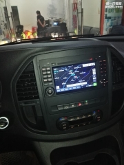奔驰威霆改装安卓竖屏导航+360全景行车记录仪