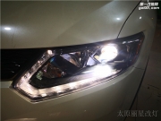 太原尼桑奇駿車燈改裝米石LED雙光透鏡