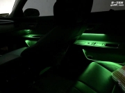 捷豹XFL改装8色氛围灯 颜色可自动调节
