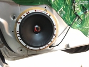 济南汽车音响改装;比亚迪F3升级三分频系统