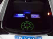 汽車音響改裝奧迪TT尾箱倒模工藝