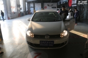 石家莊高爾夫6改氙燈，車燈變亮，晚上開(kāi)車更安全