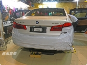 新款寶馬530LI音響改裝德國(guó)彩虹三分頻 四門(mén)雙層笛神隔音