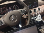 奔馳E級E200LE300L改裝原廠香氛負離子柏林之聲音響