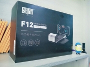 奔馳CLS級(jí)安裝圓盾F12汽車(chē)HUD抬頭顯示器