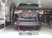 昆山音悅聽豐田漢蘭達(dá)改裝美國哈曼JBL汽車音響