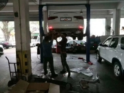 奧迪A4L改裝SVE中尾段閥門(mén)四出排氣搭配S4四出亮條后唇