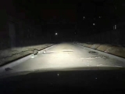 新速騰大燈升級(jí)D2H氙氣燈+定制雙光透鏡，貴陽(yáng)興美源改燈