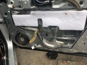 英國(guó)Lightning汽車(chē)音響改裝實(shí)體店案例