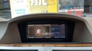 老款宝马7系改装安卓大屏导航倒车影像
