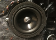 寶馬530li轎車(chē)音響無(wú)損改裝德國(guó)艾索特專車(chē)專用喇叭