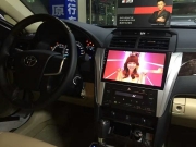 丰田凯美瑞改装安卓大屏导航倒车影像