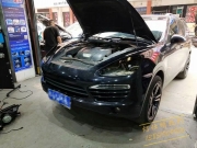 南京保時捷卡宴車燈改裝 保時捷卡宴改燈海拉5雙光透鏡