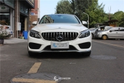 成都蔚一名車匯奔馳新C級(jí)W205改裝豎條中網(wǎng)AMG四出尾喉