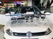 滿足您對(duì)搖滾的熱愛 武漢大眾高爾夫汽車音響改裝