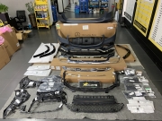 美規(guī)奔馳GLS450改裝升級(jí)加規(guī)運(yùn)動(dòng)包圍、輪眉