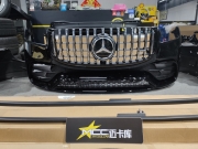 奔驰GLS450加装原厂AMG GLS63前后包围