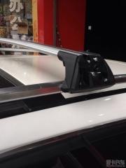 奔馳C級改裝靜音橫桿安裝記