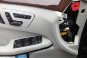 奔驰E260加装电动折叠后视镜，电动尾门，激活原厂导航