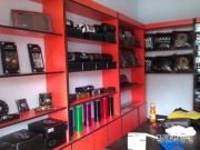 西安市小黑汽車用品改裝店