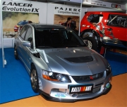 日本汽車改裝品牌：Ralliart (拉力藝)