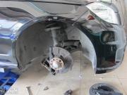 奔驰E系W212改装AMG前6后4刹车+轮毂作业