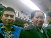 火車上來了一個(gè)人，整個(gè)車廂都不敢說話了！