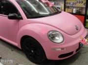 甲壳虫改装哑光粉色+车轮喷色亚光黑