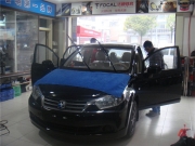“詳細(xì)、專業(yè)貼膜”日產(chǎn)啟辰全車3M防爆膜圖文并茂施工流...