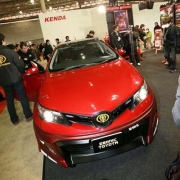 Toyota推出「夏亚专用 Auris」特仕车款