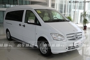 白色威霆房車(chē)改裝 房車(chē)基地