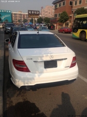 奔馳c180GE版倒車(chē)安裝鐵將軍3022倒車(chē)?yán)走_(dá)及原裝款式探頭...