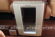 奔馳威霆電視 冰箱的改裝