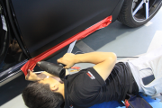 奧迪A6改車衣裳全車亞黑局部電鍍冰紅車身改色案例