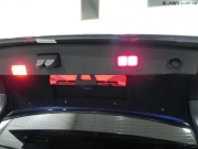 奔馳E200加裝電動尾門，E200改電動后備箱，尾門自動關(guān)閉