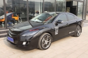 馬自達(dá)睿翼全車(chē)亮光白車(chē)身改色案例