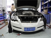 深圳汽車燈光改裝升級(jí)：老銳志改裝Q5透鏡【光速車改】