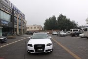 奧迪A6全車亮光白車身改色案例