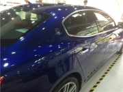瑪莎拉蒂上海全車車身透明保護(hù)PU膜隱形車衣施工展示