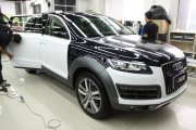 奧迪Q7全車珠光白車身改色案例