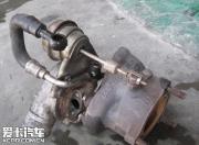 奧迪A4L改裝上k04渦輪換cvt油 剎車油……作業(yè)