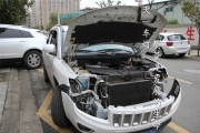 成都指南者車(chē)燈改裝原廠歐標(biāo)Q5透鏡歐司朗氙氣燈不開(kāi)大燈...