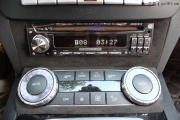 佛山愛尚汽車音響店 奔馳C260音響改裝德國巴仕+喜力仕音響